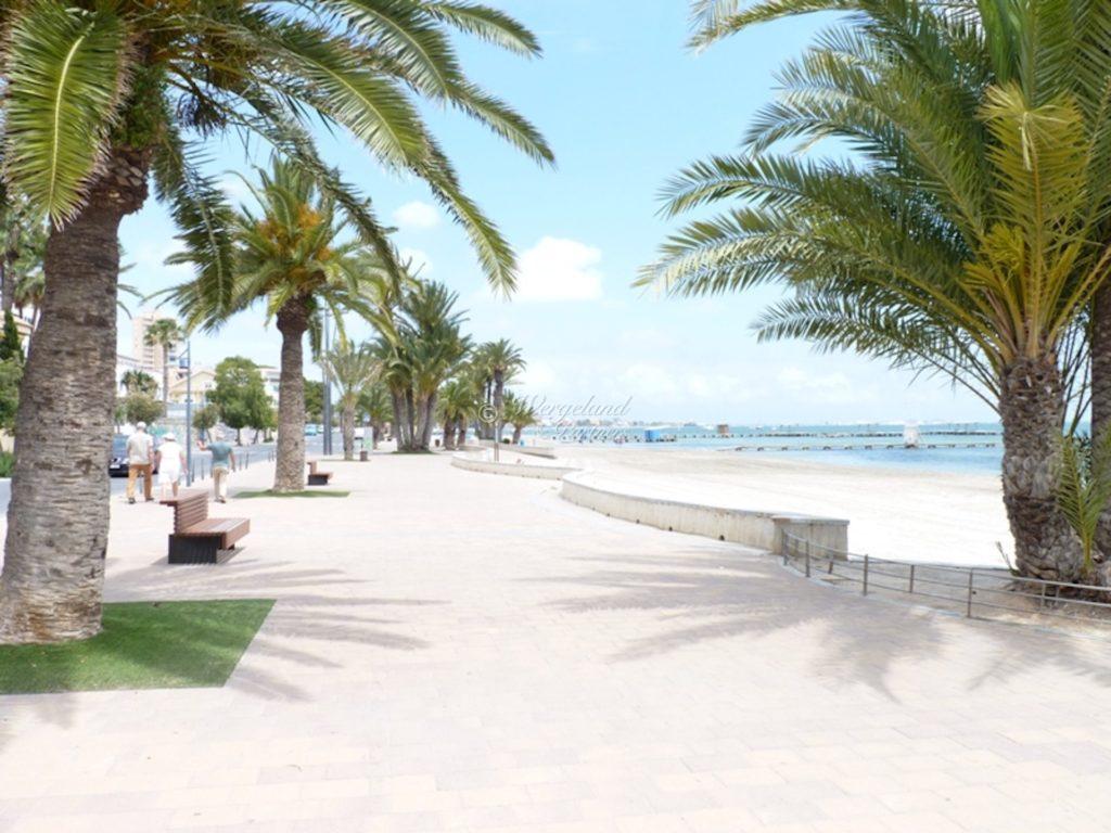 Strandpromenade