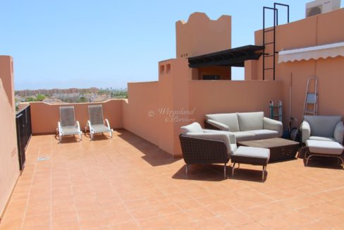 Hovedterrasse Sofagruppe Og 2 Solsenger