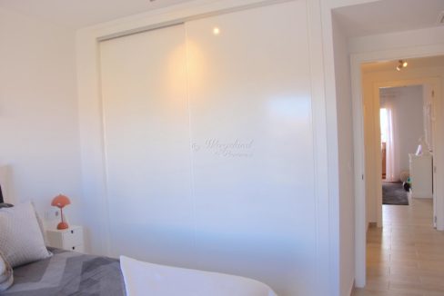 Soverom 2 Garderobe