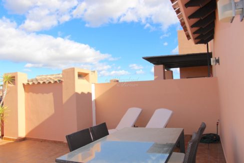 Terrasse Stor Med Spisebord