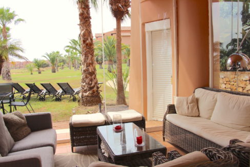 Hovedterrasse Sofagruppe Mot Gress