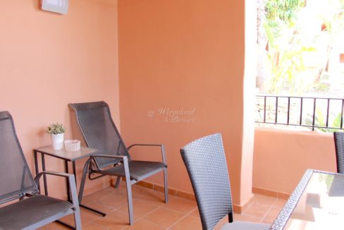 Soverom 3 Terrasse Kaffebord Og 2 Stoler