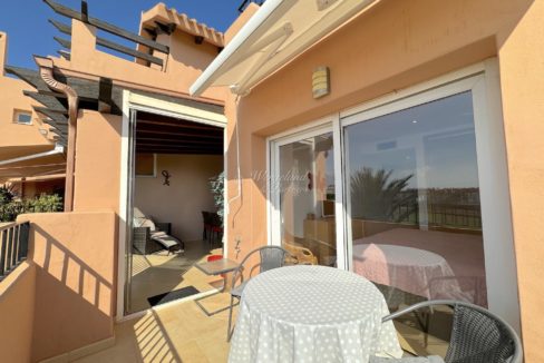Terrasse Hovedsoverom Bord Og Stoler