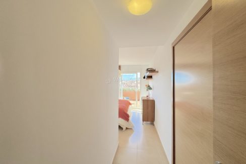 Hovedsoverom Garderobe Skyvedører