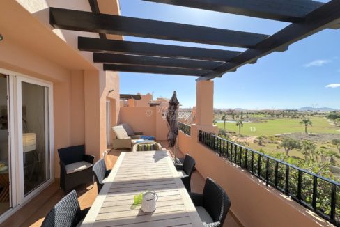 Terrasse Langbord Under Pergola